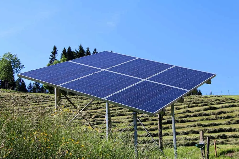 Off grid solar panels