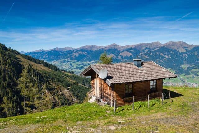 Stunning Off Grid Location Apartments image
