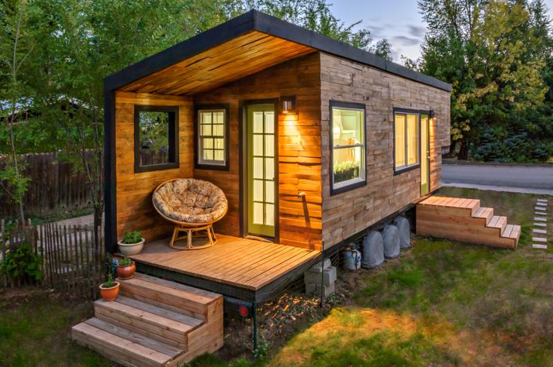 Woman Builds Mortgage Free Tiny House For $11k