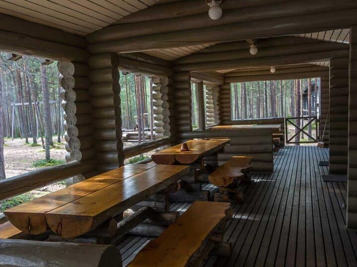 Log cabin tables
