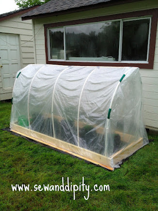 Featured image of post Small Greenhouse Plans Diy