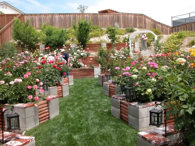 Amazing Cinder Block Raised Garden Beds, Building A Raised Garden Bed With Concrete Blocks