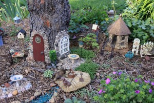 10 Beautifully Enchanting Fairy Gardens - Off Grid World