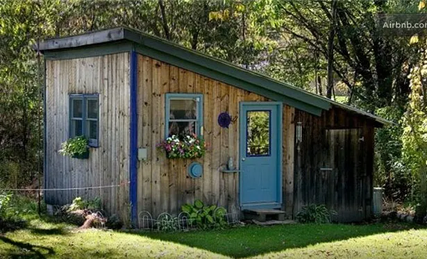 Tiny Vermont cabin