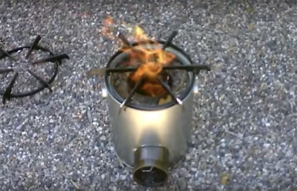 tin can rocket stove