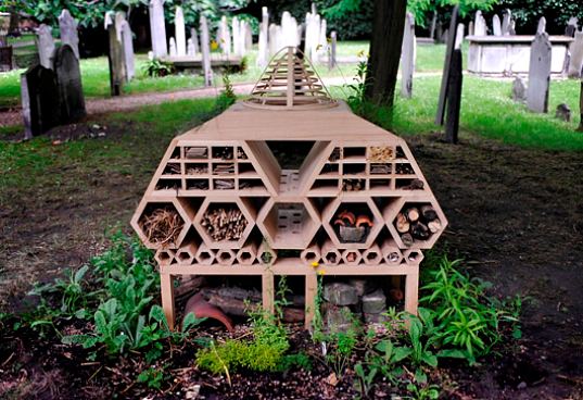 Unique bug hotel