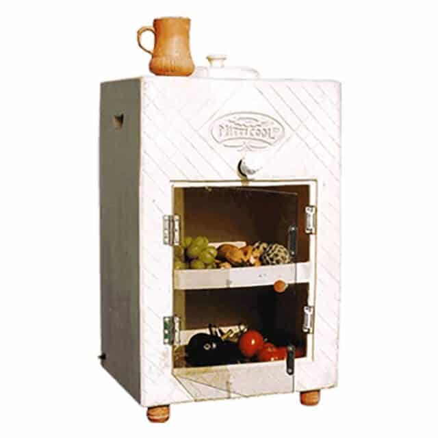 Amazing Clay Refrigerator Keeps Food Cool Without Electricity Off