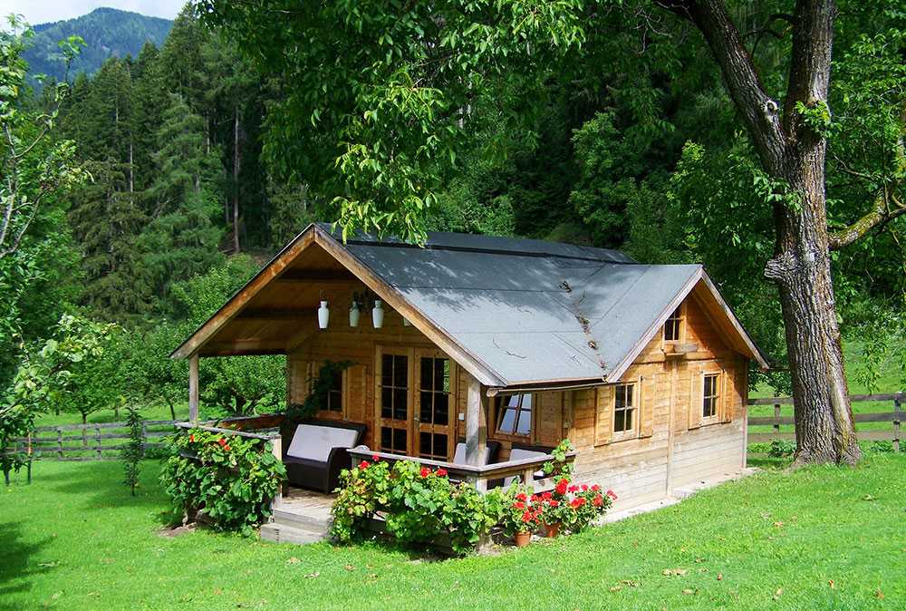 Off-Grid Battery Banks: The Heart of the System - Countryside