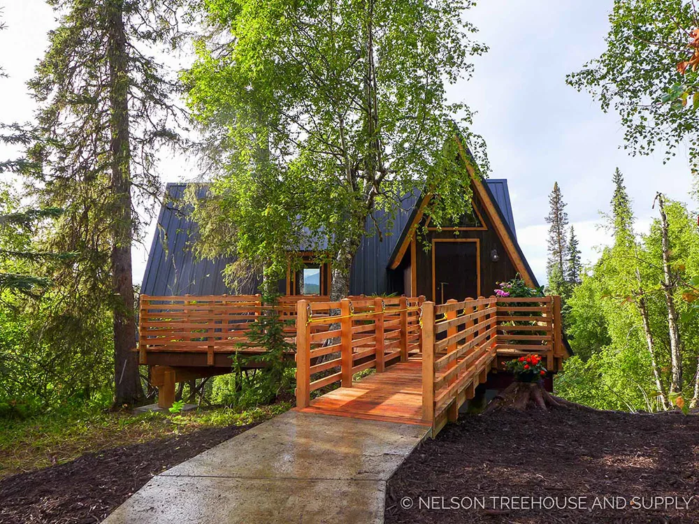 alaskan mountain treehouse