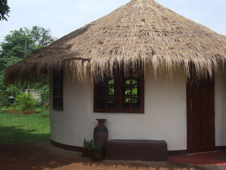 how to build an earthbag house