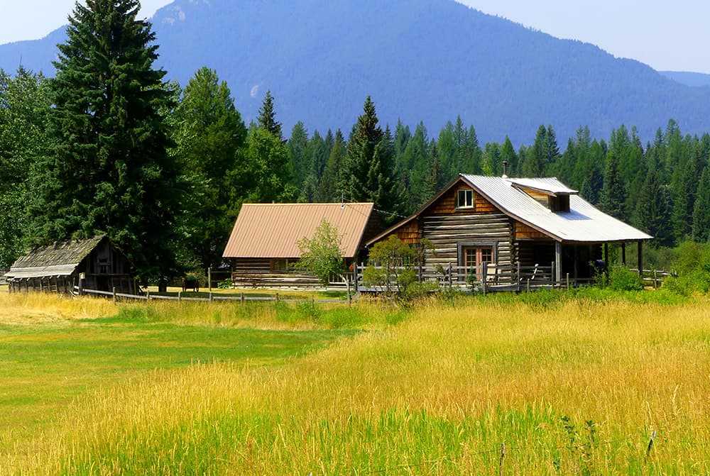 Off grid shelter